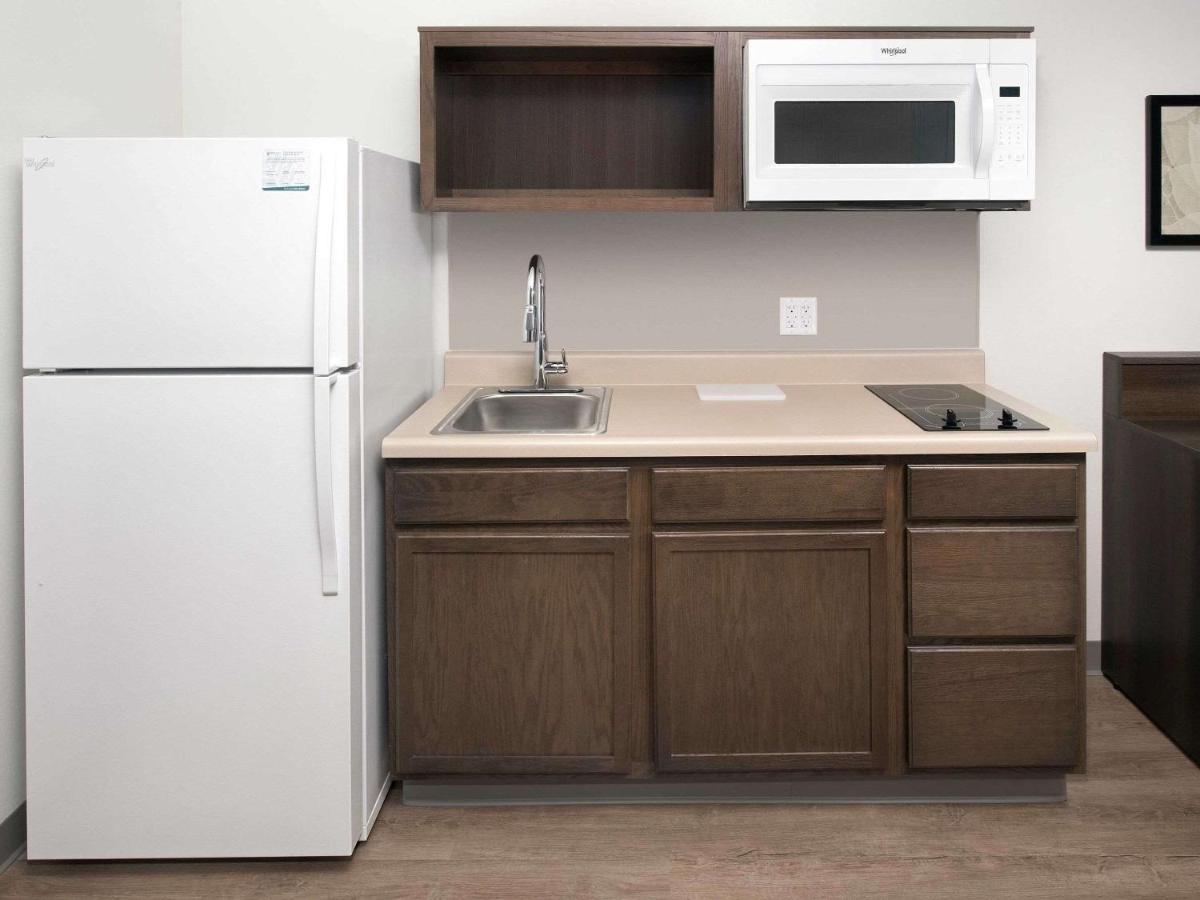 Woodspring Suites Toledo Maumee Zewnętrze zdjęcie